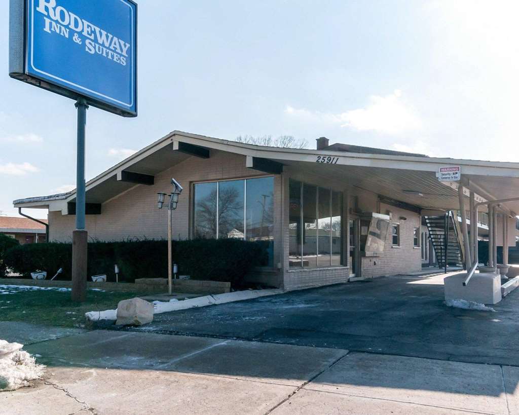 Hotel Rodeway & Inkster 2*